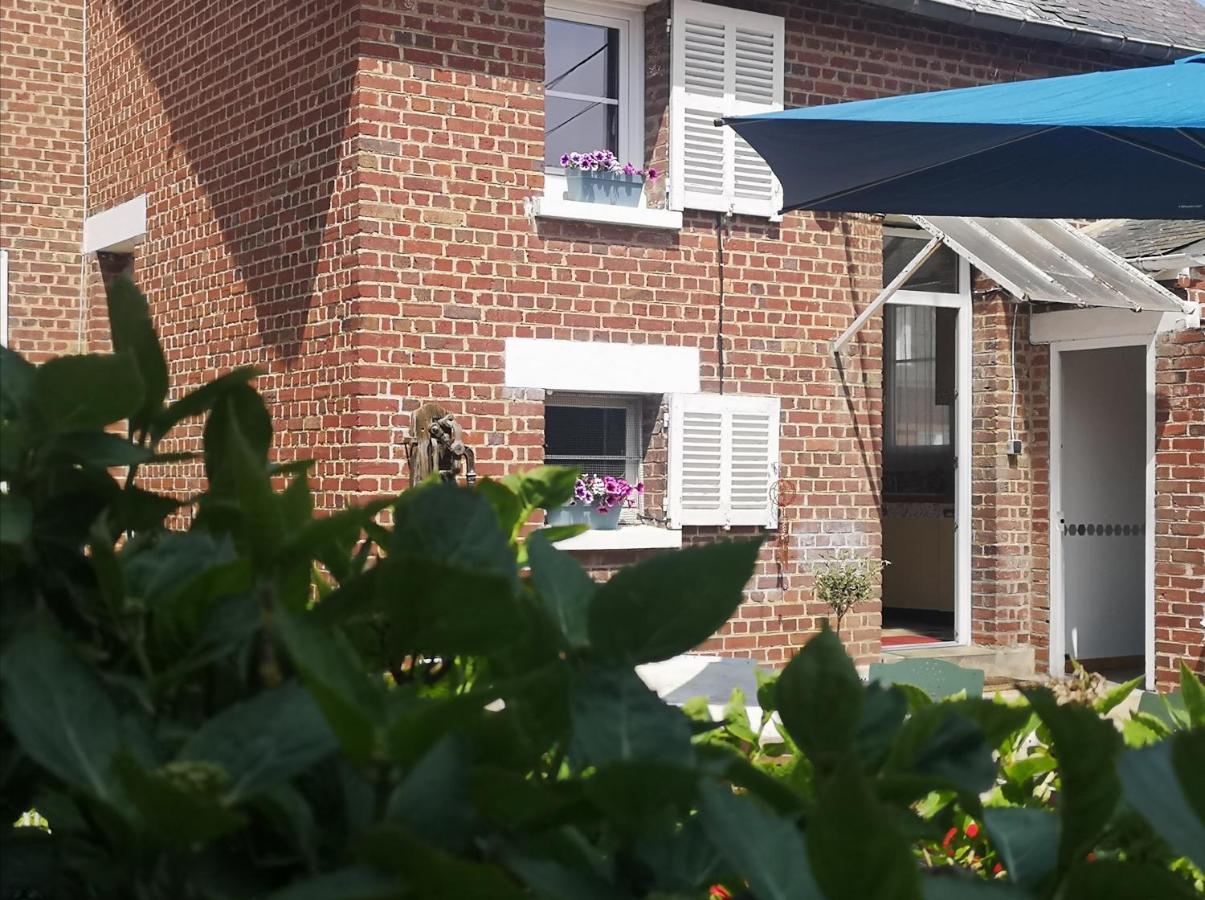 Le Repos Bien Merite Nesle Exterior foto